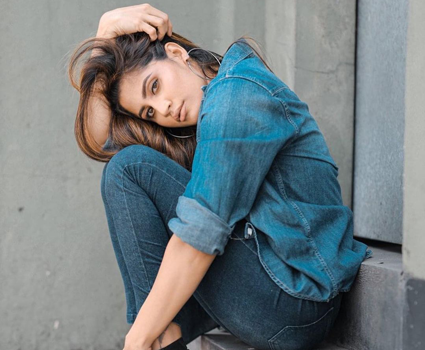 Gayan Karunarathne Photographer & Creative Designer Slider Image